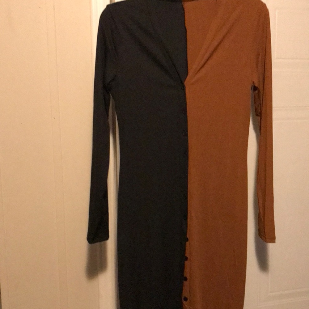Black and brown dress with tags size Large.